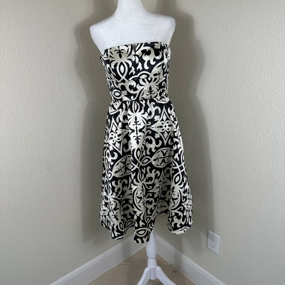 INC Strapless Dress Women 6 Black White Silk Blend Damask Fit Flare Cocktail